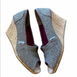 Tom’s Wedge Peep Toe Heel Gray Tweed 8.5M